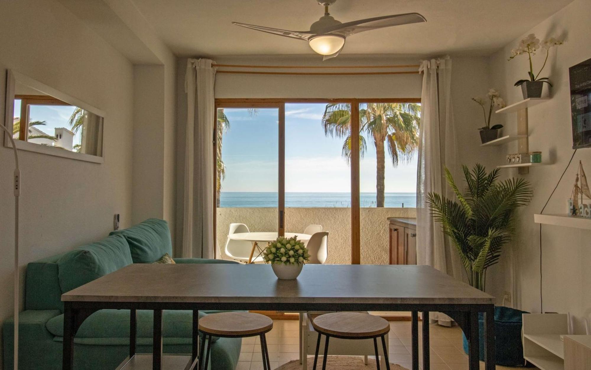 Primera Linea Playa Romana Frontal Al Mar Albert Villas Alcoceber Exterior photo