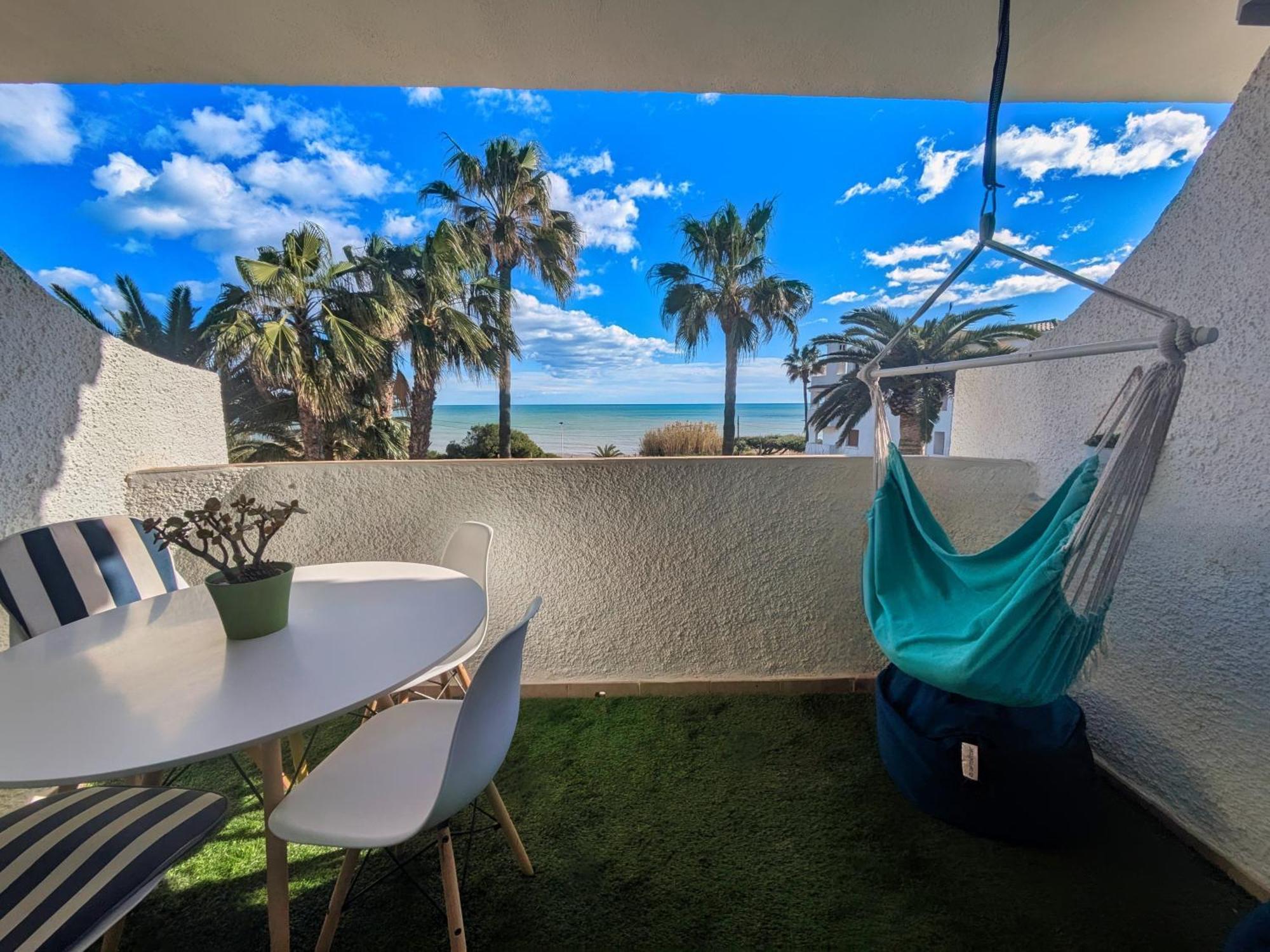 Primera Linea Playa Romana Frontal Al Mar Albert Villas Alcoceber Exterior photo